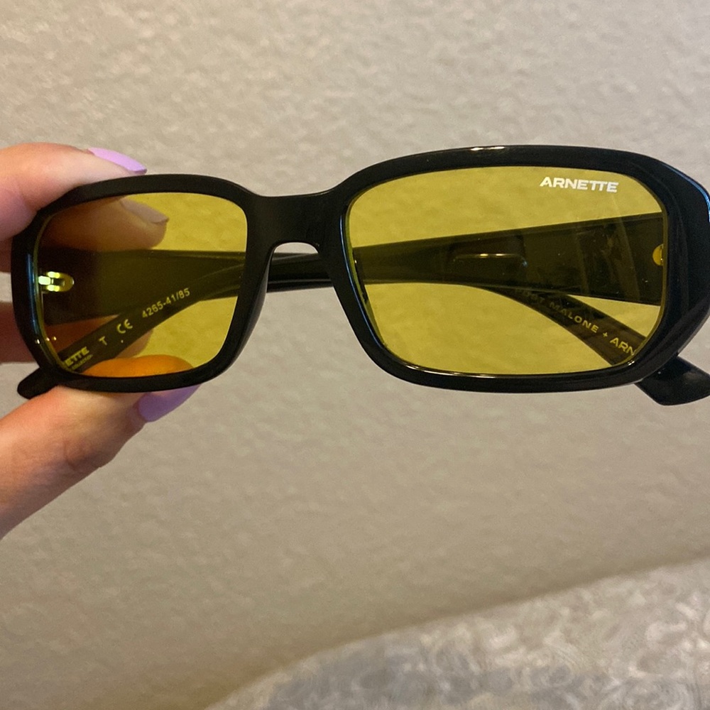 sunglasses